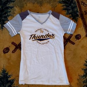 Desert Vista Thunder Athletics tee shirt sz xl